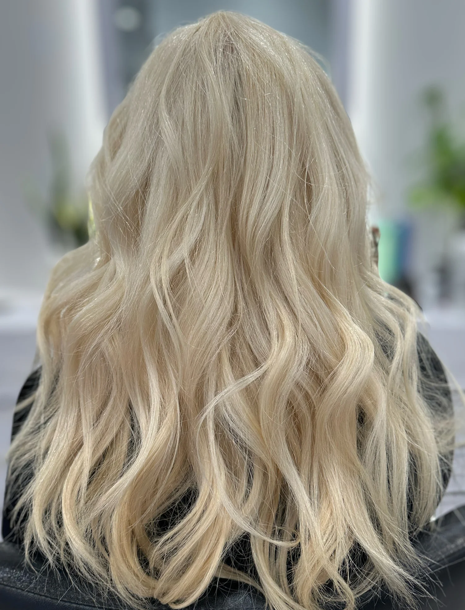 Fabi Hair and Makeup – Professional hairstyling & makeup for any occasion! Specializing in blowouts, haircuts, balayage, highlights, Mega Hair, and keratin treatments (with or without formaldehyde). Service in New York