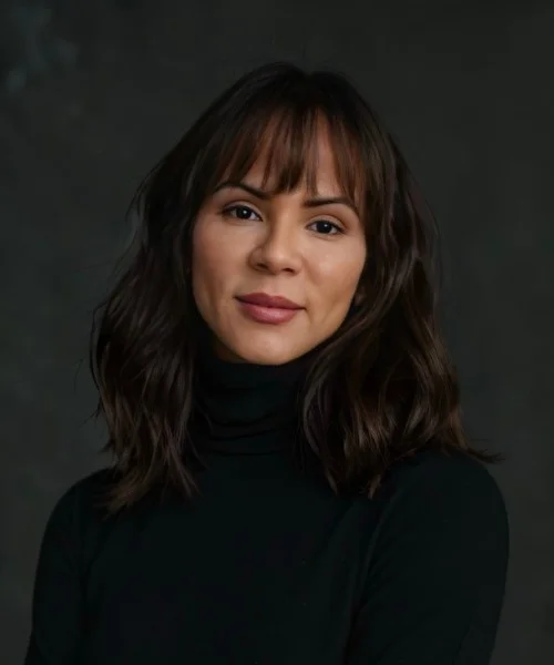 Fabi Hair and Makeup – Professional hairstyling & makeup for any occasion! Specializing in blowouts, haircuts, balayage, highlights, Mega Hair, and keratin treatments (with or without formaldehyde). Service in New York